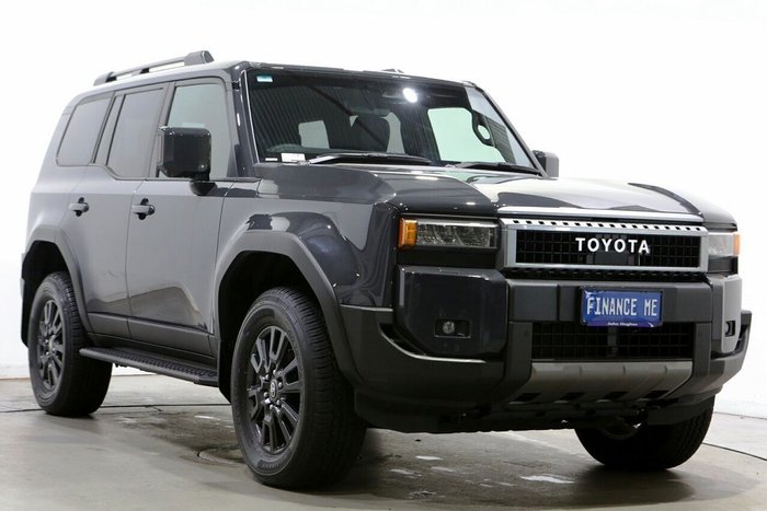 2025 Toyota Landcruiser Prado