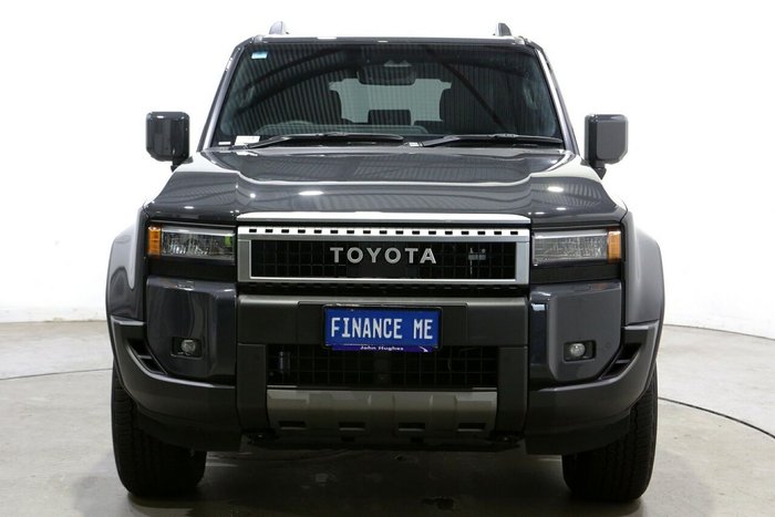 2025 Toyota Landcruiser Prado