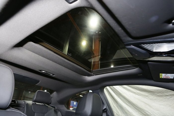 2022 BMW 2 Series 220i M Sport