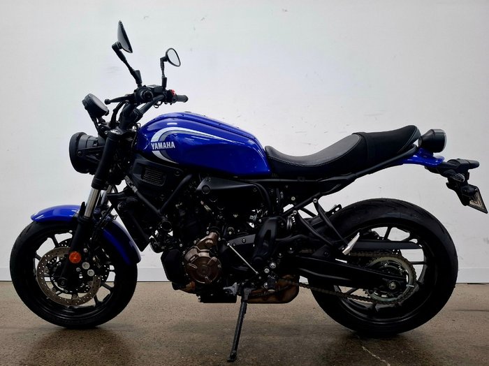 2024 Yamaha XSR700 Blue