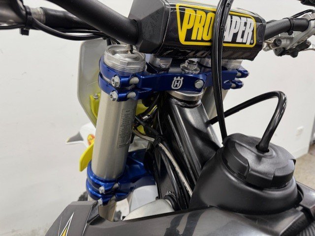 2021 Husqvarna 2021 HUSQVARNA 450CC FC450 Motocross