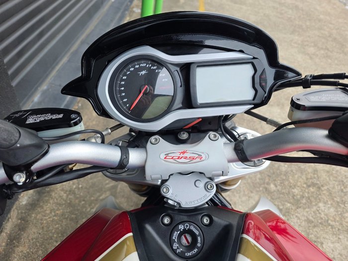 2016 MV Agusta BRUTALE 1090 RR RED