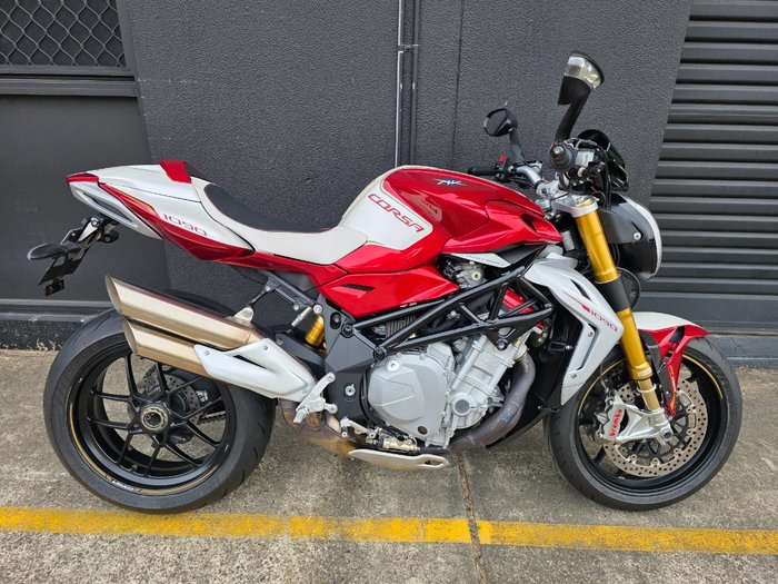 2016 MV Agusta BRUTALE 1090 RR RED
