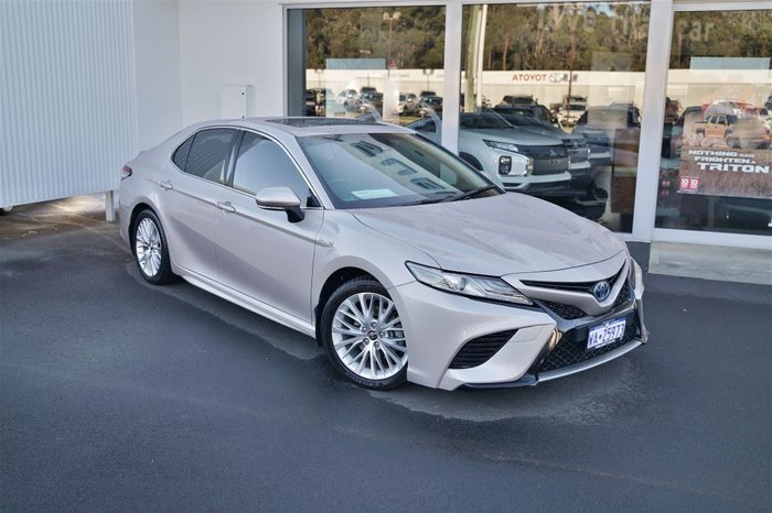 2018 Toyota Camry Hybrid Camry 2.5L Hybrid CVT SL