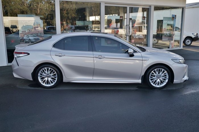 2018 Toyota Camry Hybrid Camry 2.5L Hybrid CVT SL