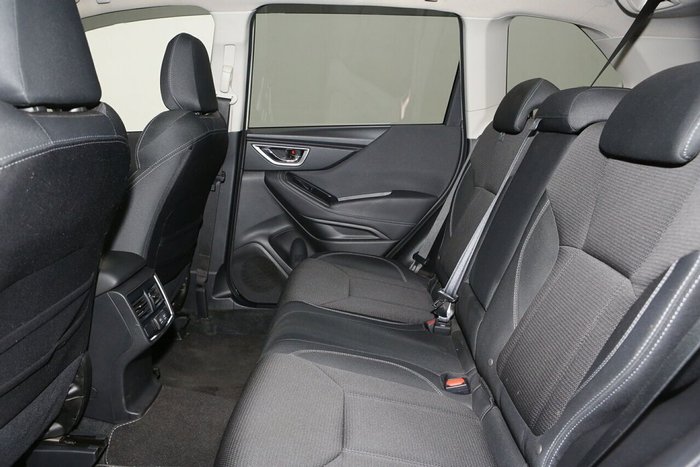 2020 Subaru Forester 2.5i