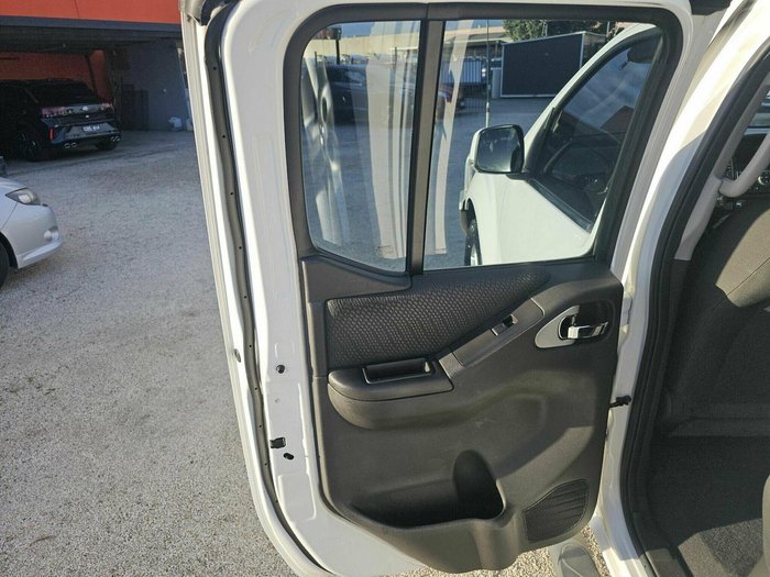 2014 Nissan Navara ST D40 Series 7 4X4 Dual Range