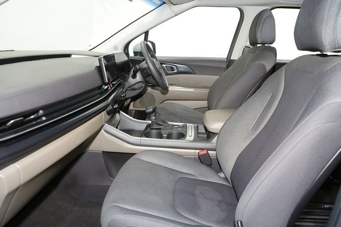 2024 Kia Carnival S