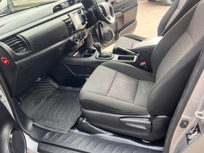 2019 Toyota Hilux Workmate TGN121R 4x2 Silver Sky