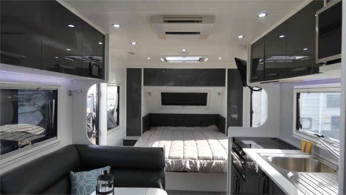 2019 New Age Caravans Big Red 20 Series Deluxe WHITE