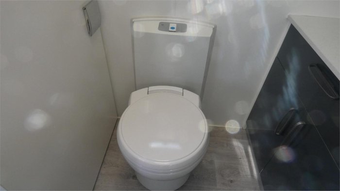 2019 New Age Caravans Big Red 20 Series Deluxe WHITE