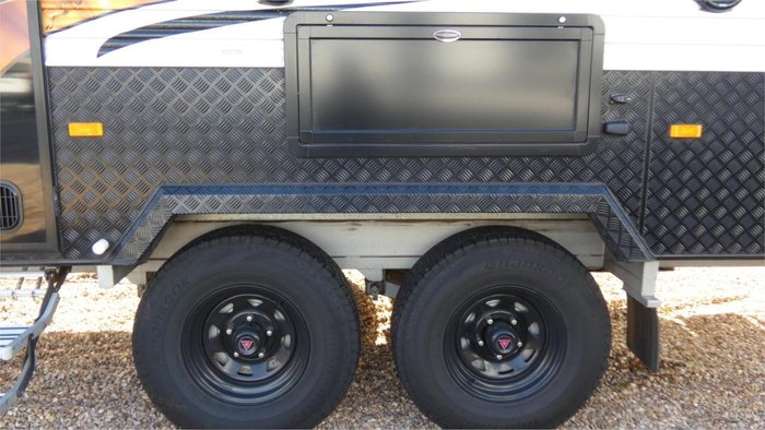 2019 New Age Caravans Big Red 20 Series Deluxe WHITE