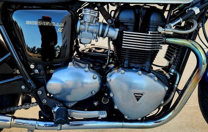 2009 Triumph Bonneville SE Bonneville Blue