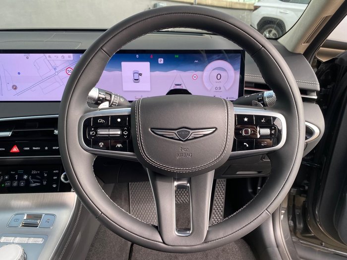 2025 Genesis GV70 2.5T SIGNATURE