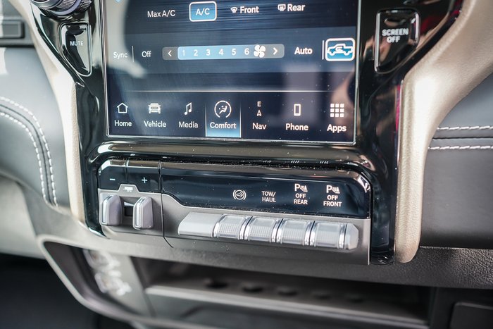 2023 RAM 2500 Laramie Rambox