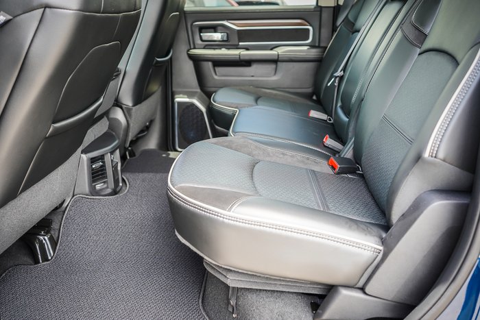 2023 RAM 2500 Laramie Rambox