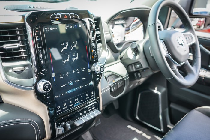 2023 RAM 2500 Laramie Rambox