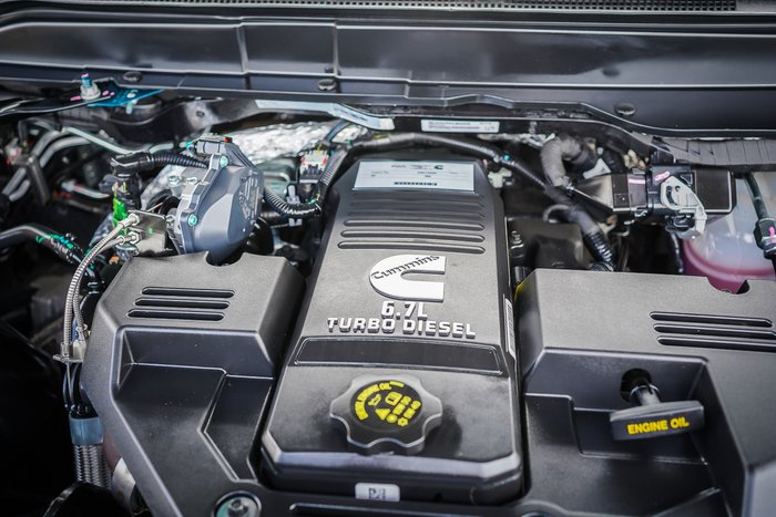 2023 RAM 2500 Laramie Rambox