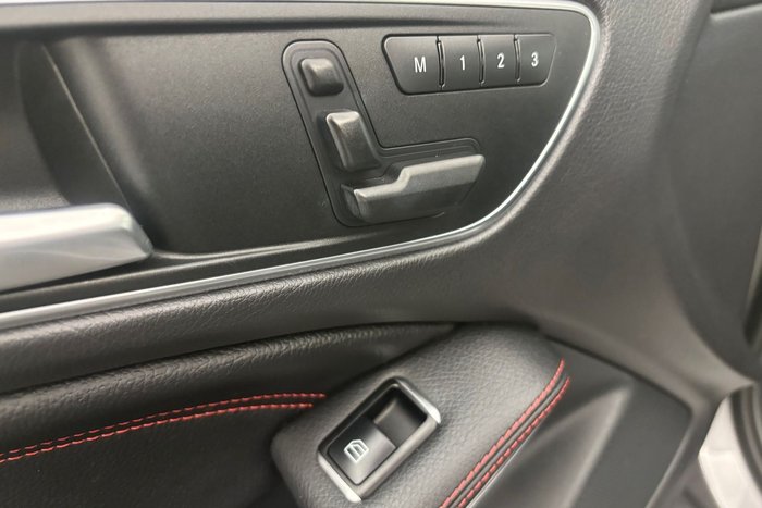 2015 Mercedes-Benz CLA-Class CLA200