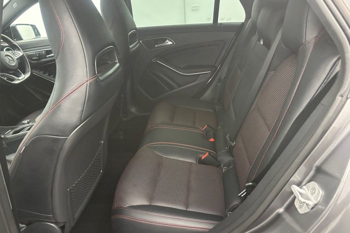 2015 Mercedes-Benz CLA-Class CLA200