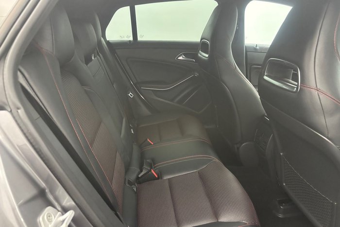 2015 Mercedes-Benz CLA-Class CLA200