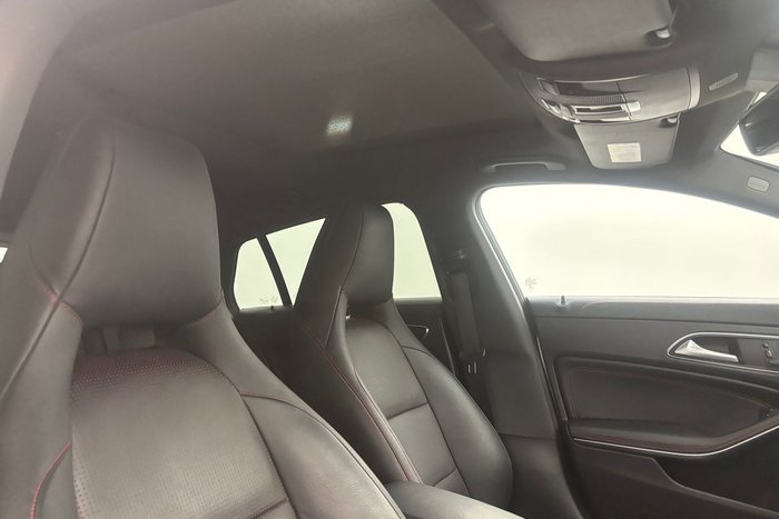 2015 Mercedes-Benz CLA-Class CLA200