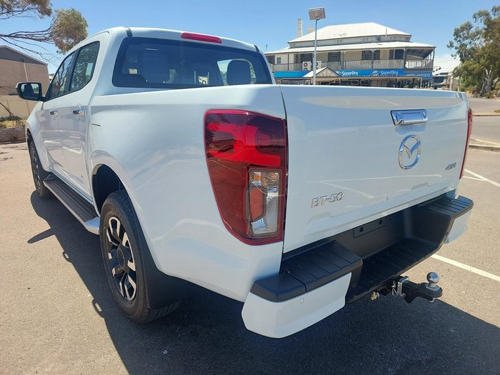 2025 Mazda BT-50 GT