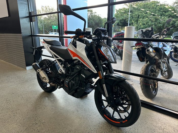 2022 Ktm 390 DUKE WHITE