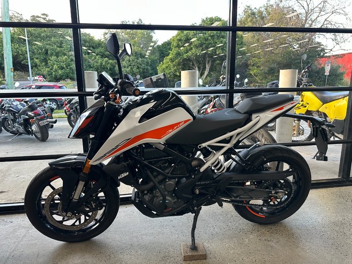 2022 Ktm 390 DUKE WHITE