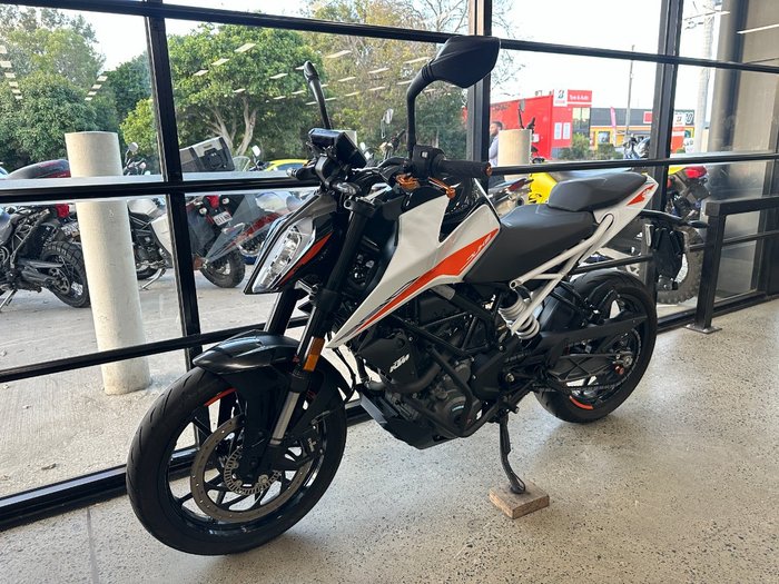 2022 Ktm 390 DUKE WHITE