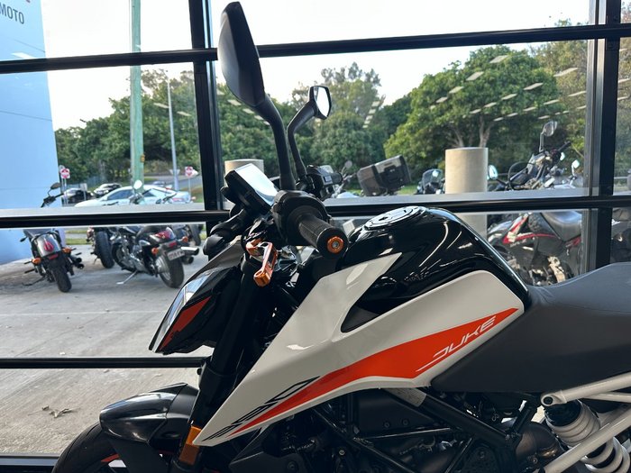 2022 Ktm 390 DUKE WHITE
