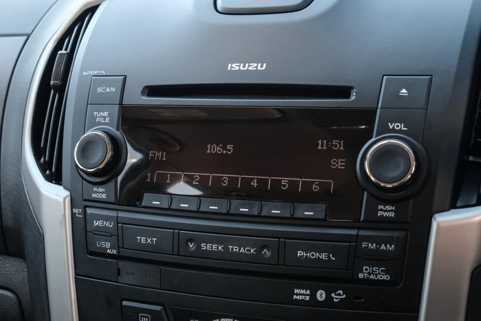 2015 Isuzu MU-X LS-M