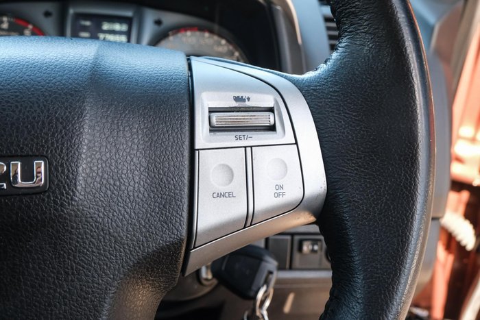 2015 Isuzu MU-X LS-M
