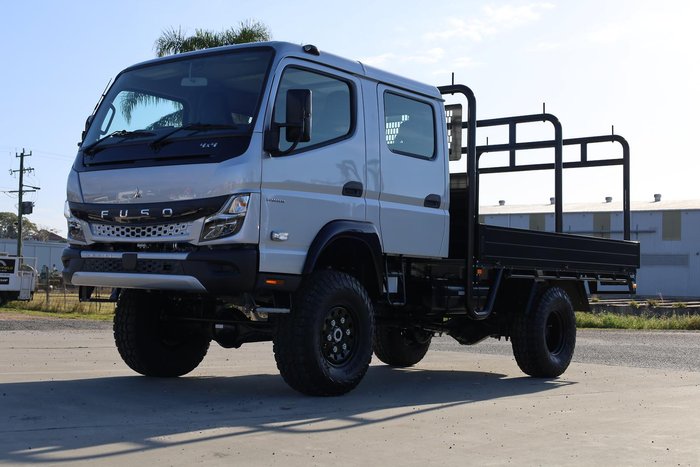 2025 Fuso Canter 4X4 FG Crew Cab