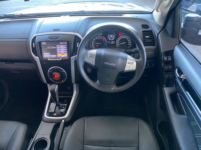 2020 Isuzu MU-X LS-T