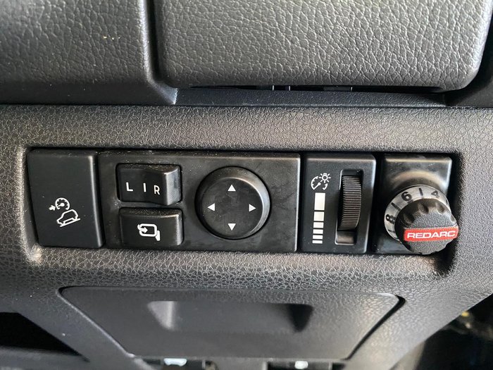 2020 Isuzu MU-X LS-T