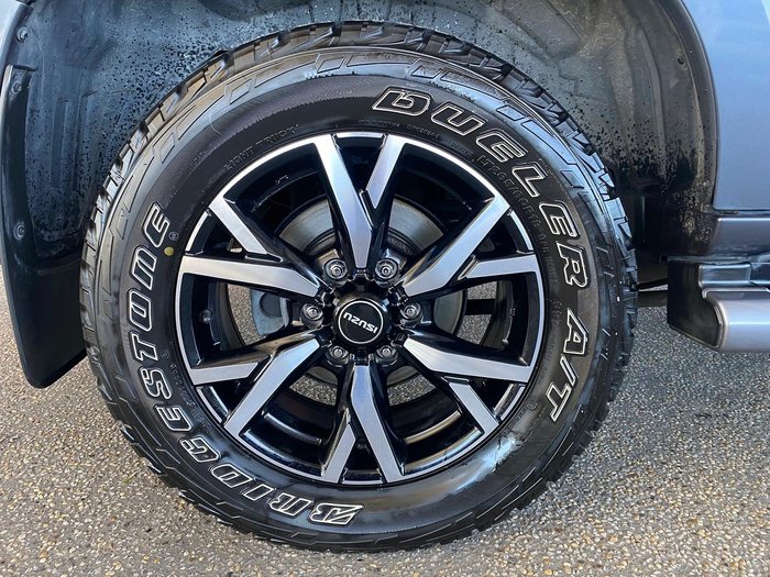 2020 Isuzu MU-X LS-T