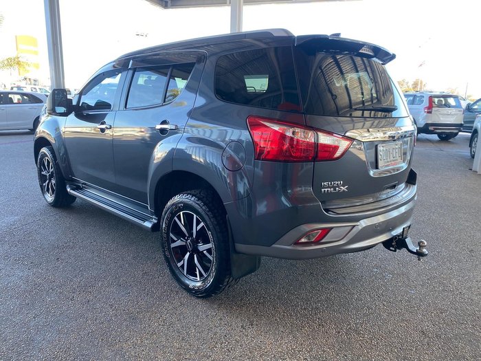 2020 Isuzu MU-X LS-T