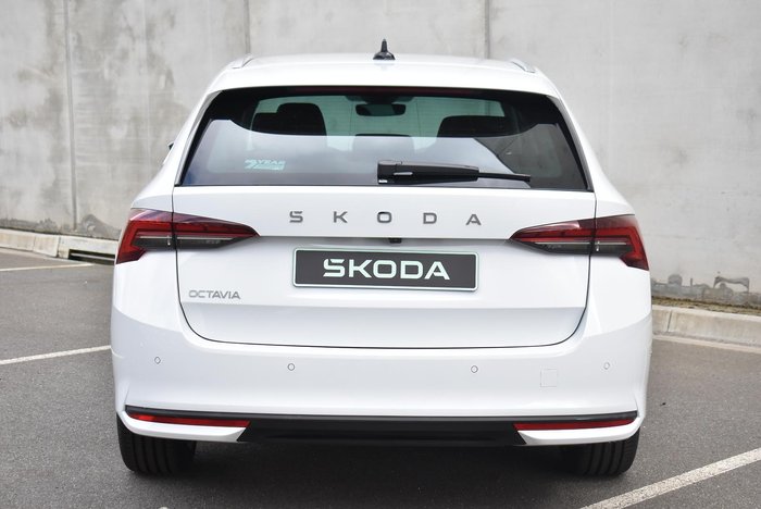 2025 SKODA Octavia 110TSI Select NX MY25 Moon White