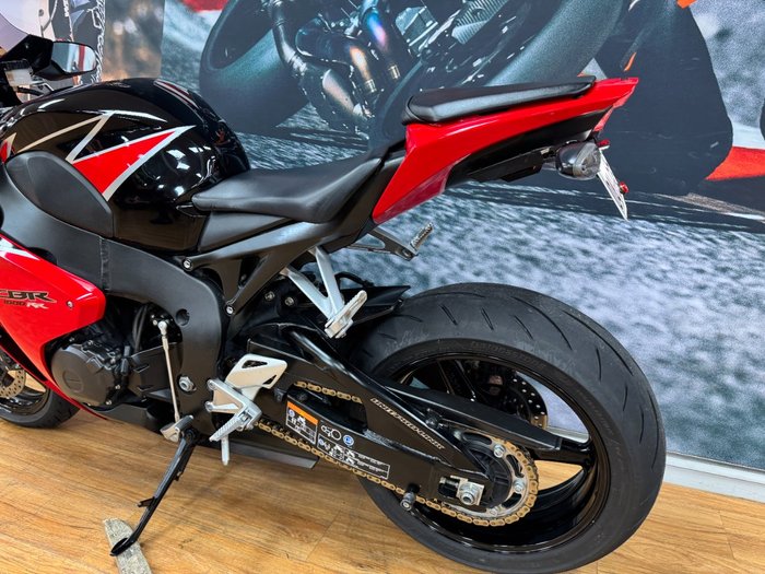 2010 Honda CBR1000RR (FIREBLADE) RED