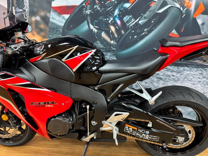 2010 Honda CBR1000RR (FIREBLADE) RED