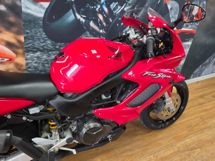 2002 Honda VTR1000F (FIRESTORM) RED