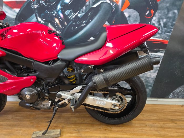 2002 Honda VTR1000F (FIRESTORM) RED