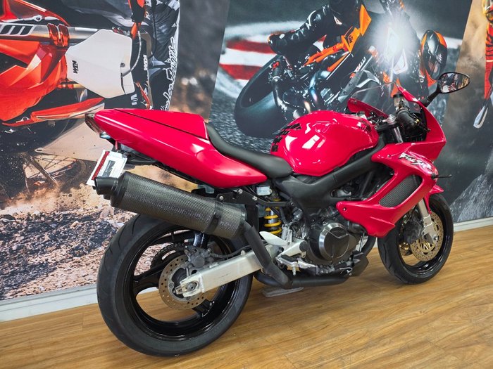 2002 Honda VTR1000F (FIRESTORM) RED
