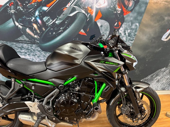 2023 Kawasaki Z650L (LAMS) GREY