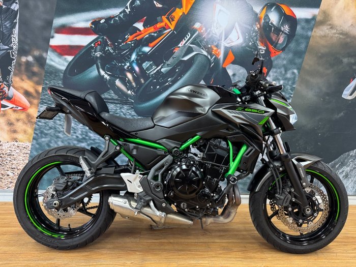 2023 Kawasaki Z650L (LAMS) GREY