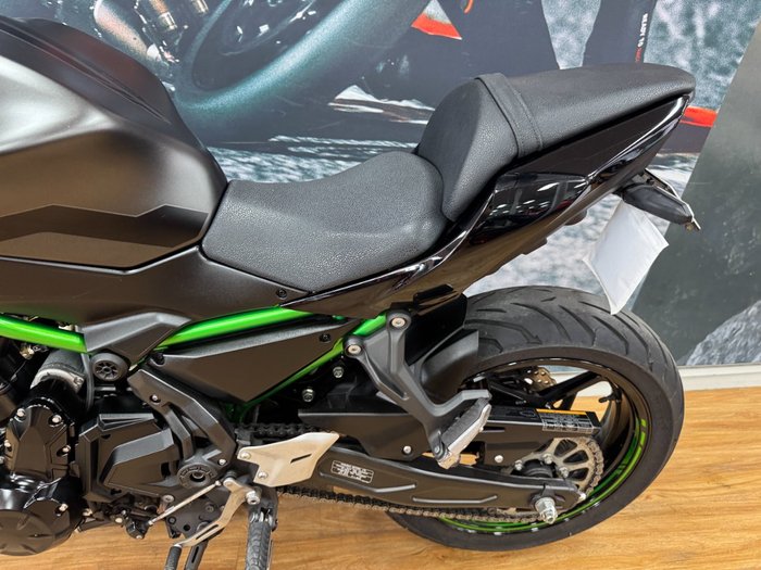 2023 Kawasaki Z650L (LAMS) GREY