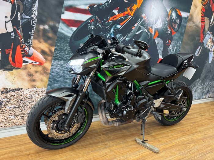 2023 Kawasaki Z650L (LAMS) GREY