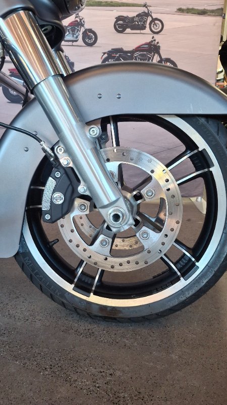 2017 Harley-davidson FLHXS STREET GLIDE SPECIAL Grey