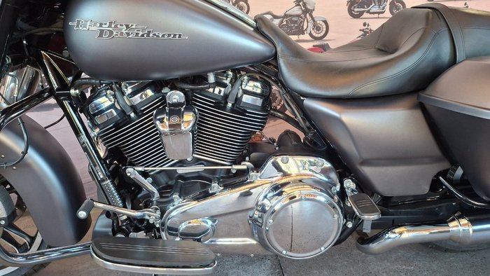 2017 Harley-davidson FLHXS STREET GLIDE SPECIAL Grey
